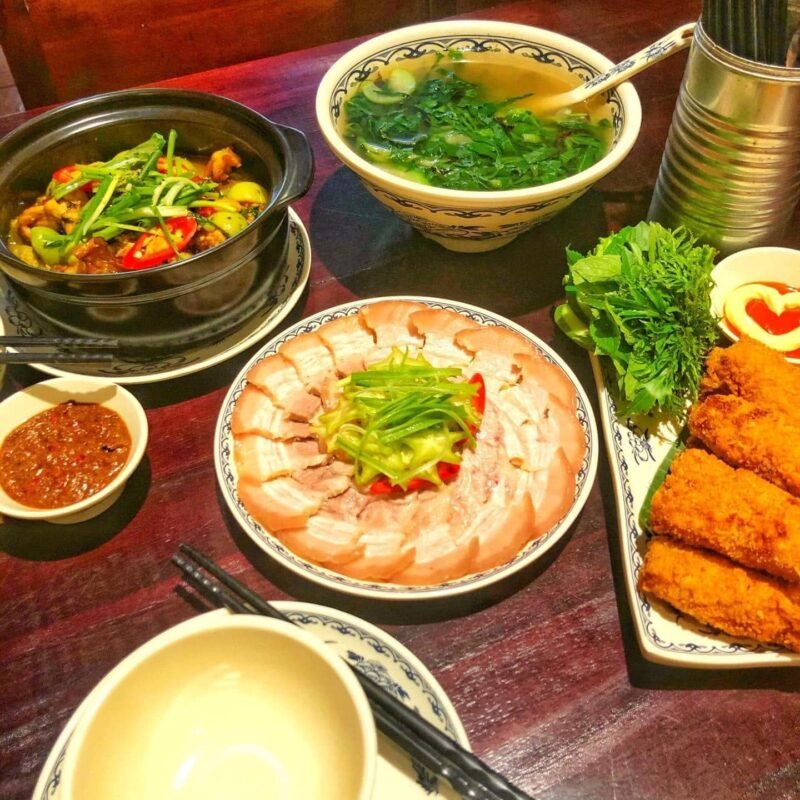 Nhà Hàng Cơm Niêu Thuận Long – 0923708555